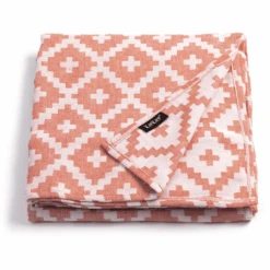 KipKep Toalla De Baño Blenker 200 X 120 Cm Emberglow Red 11 KipKep Toalla De Baño Blenker 200 X 120 Cm Emberglow Red -Tienda De Cuidado Del Bebé kipkep toalla de bano blenker 200 x 120 cm emberglow red a297034 4