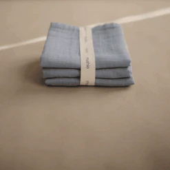 Mushie Paquete De 3 Toallas Musslin Tradewinds -Tienda De Cuidado Del Bebé mushie paquete de 3 toallas musslin tradewinds a401249 2