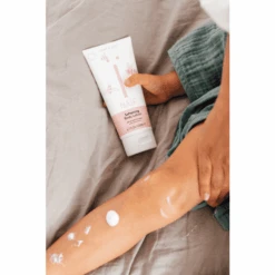 Naif Loción Corporal Para Bebés 200ml -Tienda De Cuidado Del Bebé naif locion corporal para bebes 200ml a300946 2